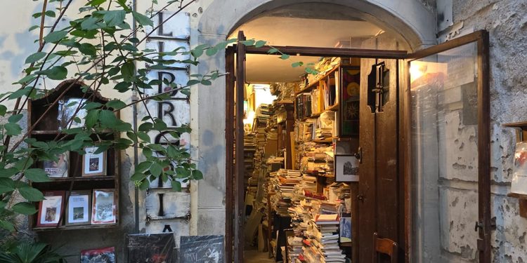 I Vicerè nel cuore di Salerno: viaggio tra i volumi rari del Sud