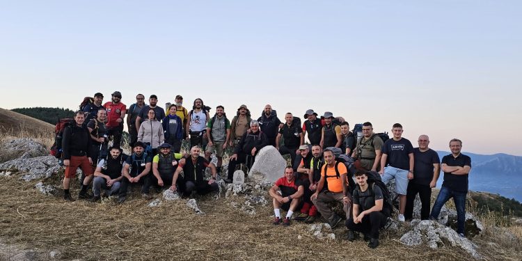 Da Caggiano a Viggiano, all’alba il via del tradizionale cammino religioso per numerosi pellegrini