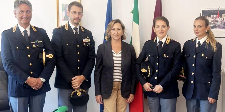 Polizia di Stato, nuovi dirigenti e funzionari incontrano il Questore di Salerno