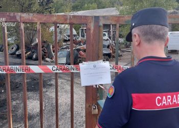 Oltre mille metri cubi di rifiuti: sequestro a Calabritto, un denunciato