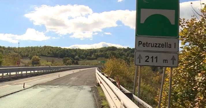 Raccordo Sicignano-Potenza, resta chiuso il viadotto Petruzzella I. Anas punta alla riapertura entro i primi di novembre