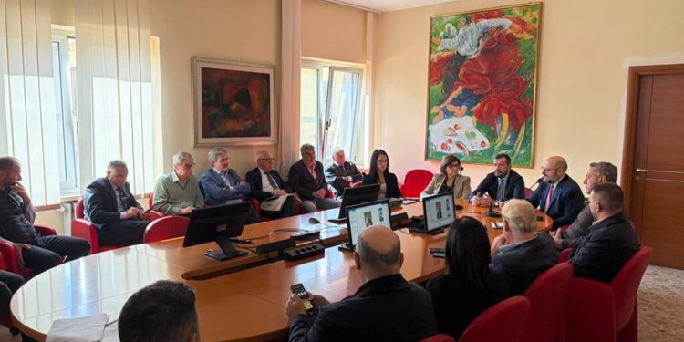 Maratea isolata dai massi, disagi sulla viabilità: chiusa la provinciale per Trecchina e traffico a singhiozzo sul bypass