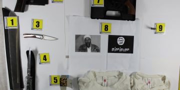 Manuali per costruire ordigni e materiale Isis: arrestato 21enne a Salerno