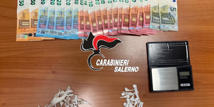 Crack e cocaina in 47 dosi. Un arresto a Salerno