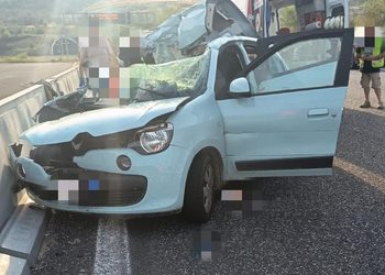 Scontro mortale tra camion e auto in A2 nei pressi di Campagna. Perde la vita un uomo