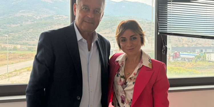 Confesercenti Vallo di Diano e Associazione Imprenditori Atena Lucana insieme per sostenere le imprese. Firmato il protocollo d’intesa