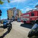 Tragedia di Pontecagnano: Antonio muore a 15 anni dopo lo schianto contro un bus. L’automobilista: “Non mi sono accorto di nulla”