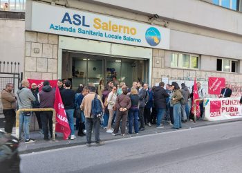 Precari dell’ASL Salerno: raccolte 710 firme per la stabilizzazione. La  CGIL chiede un incontro urgente alla Regione
