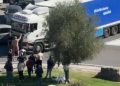 Sit in degli autotrasportatori: la benedizione di don Mimì a Padula, tensioni a Polla