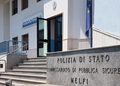 Incendia la porta di casa della moglie e la aggredisce a Melfi: arrestato un uomo