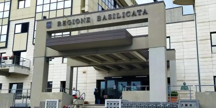 Dalla Regione Basilicata 25 milioni per l’agricoltura dopo la protesta dei trattori, ma il Coordinamento Agricoltori attacca Cicala e chiede le dimissioni